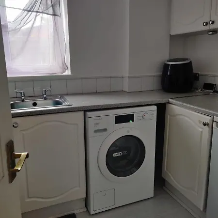 1 Bishopthorpe Lane Bs10 5fh 民宿