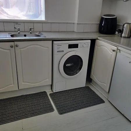 1 Bishopthorpe Lane Bs10 5fh * Bristol